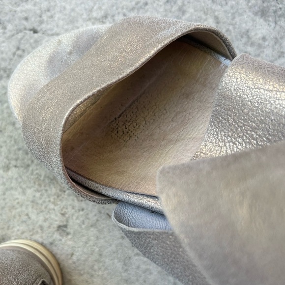 Eileen Fisher Sport Metallic Suede Sneaker Sandal, size 9 - Picture 12 of 14